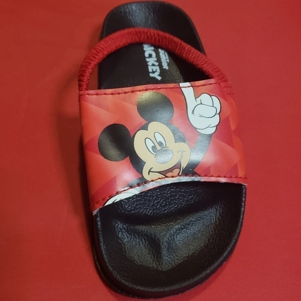 blue batman and red mickey flip flops set size M(7/8)